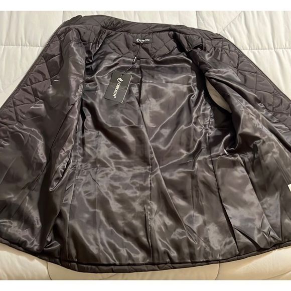 Puffer Vest - Picture 2 of 4